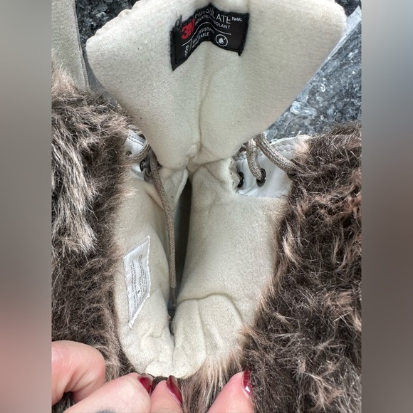 Field & Stream Thinsulate Water Resistance Boots Leather Upper Gray Tan Size 9 - Picture 8 of 12